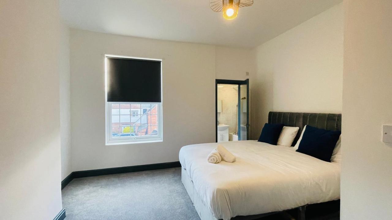 Yo Room! Apartments- Next To City Centre Apartment - With Free Parking 莱切斯特 外观 照片
