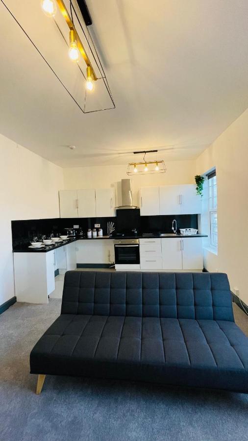 Yo Room! Apartments- Next To City Centre Apartment - With Free Parking 莱切斯特 外观 照片